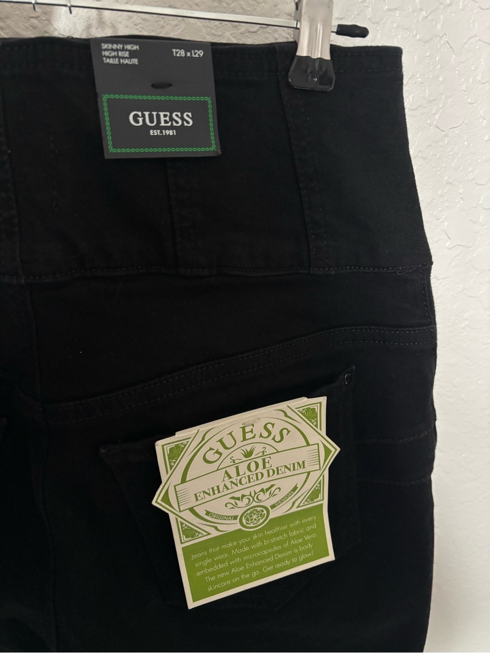 Guess Eco Corset Shape-Up Jeans - Picture 6 of 6